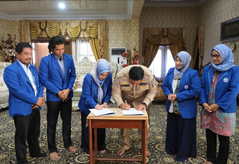 WhatsApp Image 2022 07 07 at 16.15.07 1 Perkuat Tri Dharma Perguruan Tinggi, STIM Lasharan Jaya Makassar tanda tangani MOU dengan Pemkab Maros