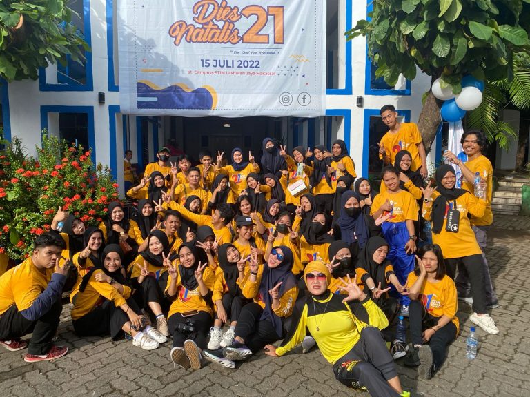 q Dies Natalis Ke-21, Stimlash Jaya Makassar jadikan sebagai Momentum Saling Menopang Untuk Pendidikan Indonesia
